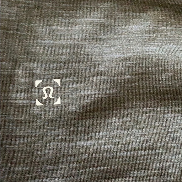 Lululemon men’s Workout shirt - Picture 2 of 2